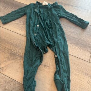 Kyte Baby bamboo pajamas 0-3 month Green One Piece